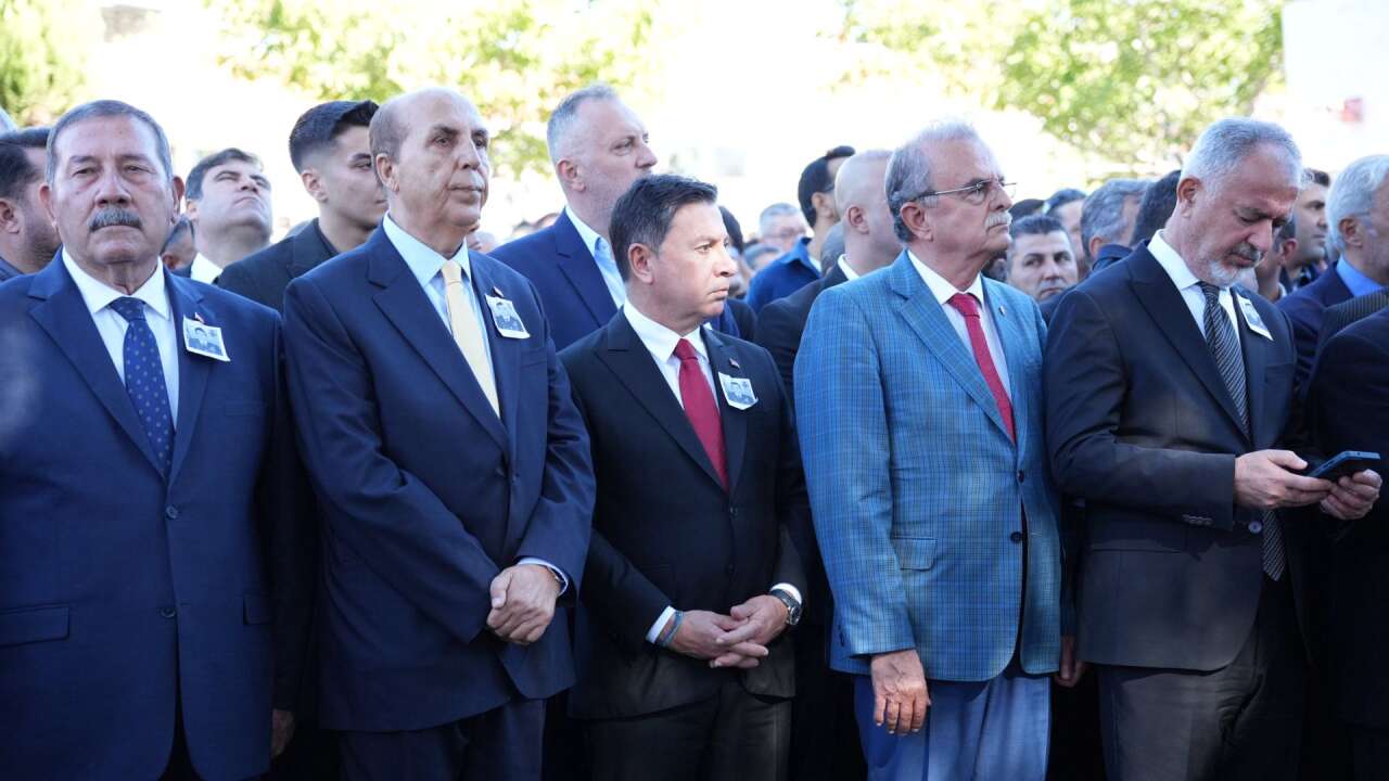 Fotoğrafını Babası Taşıdı: Milas Şehidini Gözyaşlarıyla Uğurladı 18